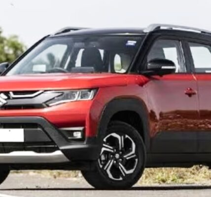 अरे वाह! ₹5.50 लाख की इस SUV को बीते 10 महीनों में मिले 140000 ग्राहक, 27 km का है माइलेज