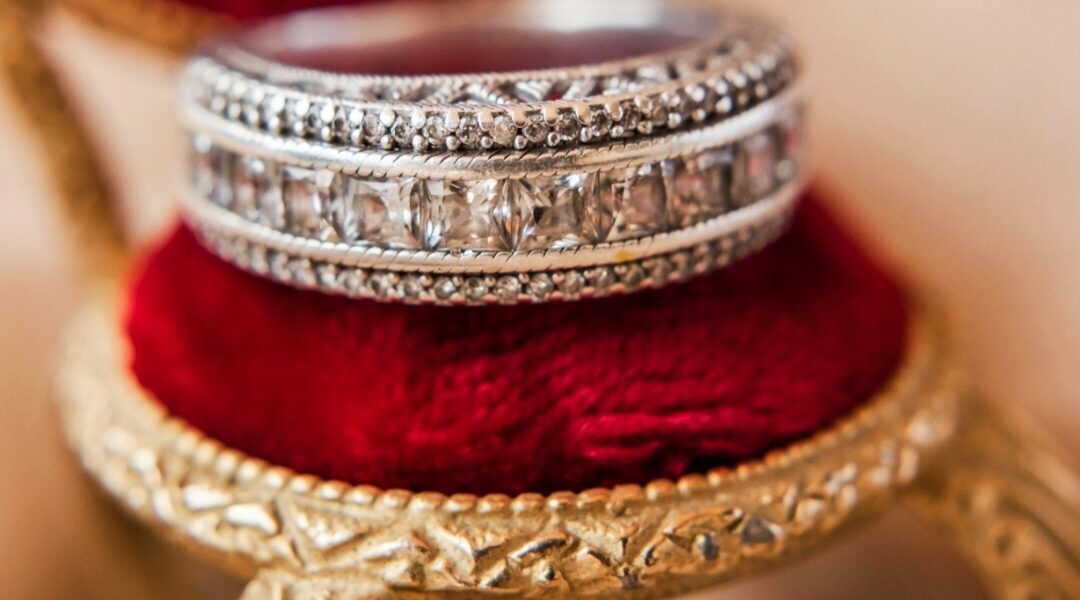 Gold Silver price Today: सोने की कीमतों में भारी उछाल चांदी भी हुई महंगी जाने आज का ताजा भाव